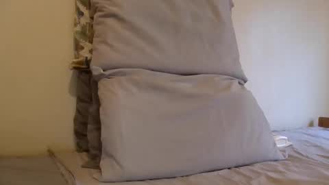 asfjkl online show from March 24, 8:25 pm