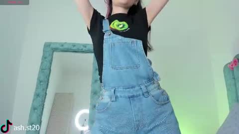  A S H  online show from July 27, 9:33 pm