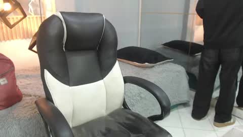 ash_kai online show from July 24, 11:52 am
