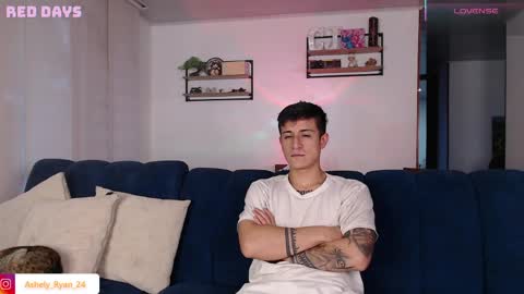Ashley And Ryan  online show from May 26, 10:50 pm