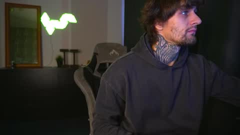 Jerk Machine online show from September 28, 2:11 pm