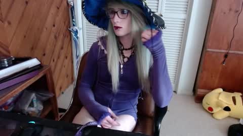 Ashley Scarlett online show from February 25, 8:29 pm