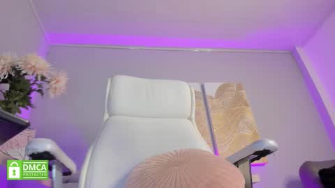 Ashley online show from December 14, 12:38 am