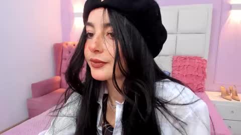 Snapshot of ashley_petit chatting on February 11, 1:05 pm ashley_petit online show from February 11, 1:05 pm