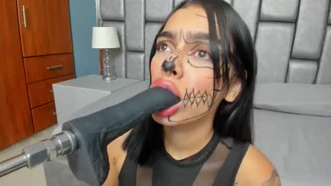 ASHLEY  My schedule 600 - 1400 GMT -5 online show from October 19, 4:57 am