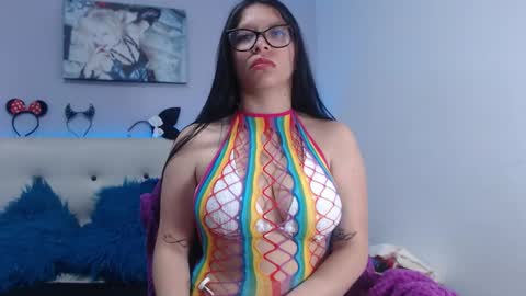 Ashley online show from February 22, 2:04 pm