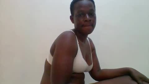 Snapshot of ashleysheritah291505 chatting on March 28, 4:06 pm ashleysheritah291505 online show from March 28, 4:06 pm