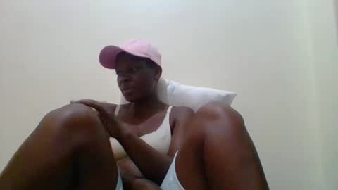 Snapshot of ashleysheritah291505 chatting on March 29, 8:42 pm ashleysheritah291505 online show from March 29, 8:42 pm