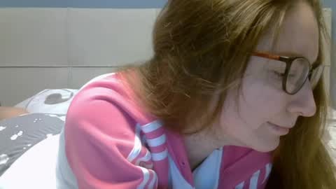 Snapshot of ashleyspice chatting on April 21, 6:41 am Ashley online show from April 21, 6:41 am