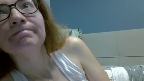 Snapshot of ashleyspice chatting on May 15, 5:47 am Ashley online show from May 15, 5:47 am
