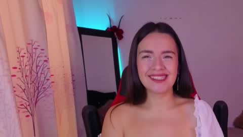 ASHLEY online show from January 8, 1:57 pm