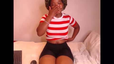 ashleyt255 online show from September 13, 3:34 pm