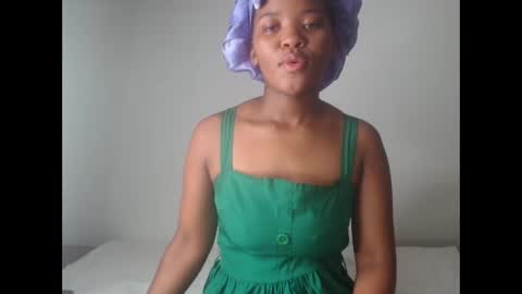 ashleyt255 online show from September 24, 7:44 am