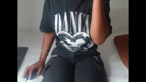 ashleyt255 online show from October 16, 1:12 pm