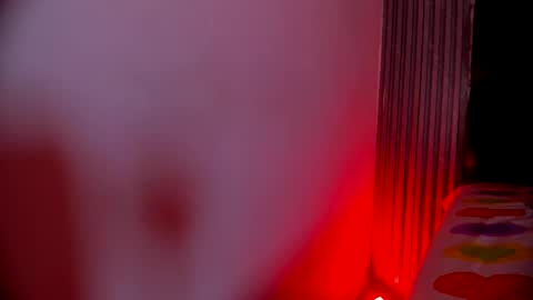 ashlybenison online show from December 24, 6:44 am