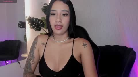 Snapshot of ashlyrousse chatting on July 3, 12:11 pm Ashly online show from July 3, 12:11 pm
