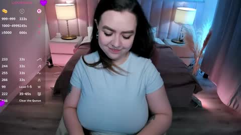 Snapshot of ashton_heidi chatting on May 24, 12:48 am Your girlfriend online show from May 24, 12:48 am
