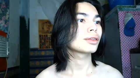 Snapshot of asian_babyboi chatting on June 28, 1:17 pm asian_babyboi online show from June 28, 1:17 pm