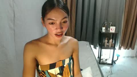 Snapshot of asian_cassy chatting on June 27, 12:55 pm asian_cassy online show from June 27, 12:55 pm