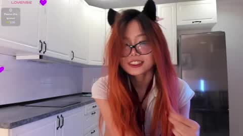 asian_loverpop online show from April 19, 4:01 am