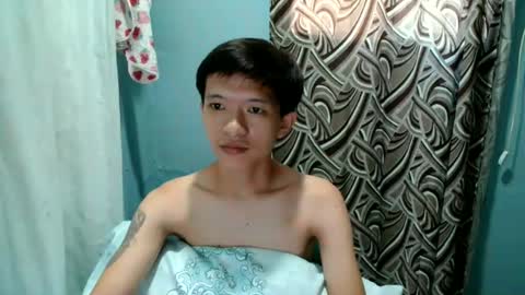 asian_macky online show from June 3, 5:32 am