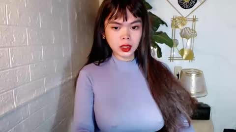 Snapshot of asian_pretty143 chatting on June 9, 5:30 am asian_pretty143 online show from June 9, 5:30 am