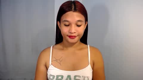 Snapshot of asian_yannie chatting on June 8, 9:48 pm Yan online show from June 8, 9:48 pm