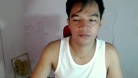 Snapshot of asianash18 chatting on July 1, 10:53 pm ASH online show from July 1, 10:53 pm