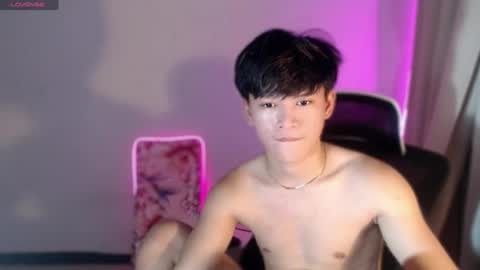 asianbrilee online show from June 18, 7:41 am