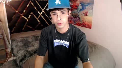 Snapshot of asiancum_peter chatting on December 20, 10:55 am asiancum_peter online show from December 20, 10:55 am