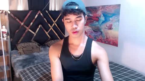 Snapshot of asiancum_peter chatting on January 6, 1:31 am asiancum_peter online show from January 6, 1:31 am