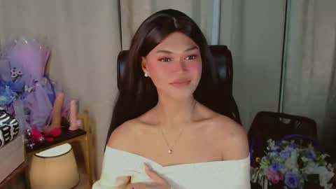 Kianna online show from March 19, 12:09 pm