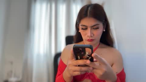 Snapshot of asianloreen24 chatting on February 7, 1:42 am asianloreen24 online show from February 7, 1:42 am