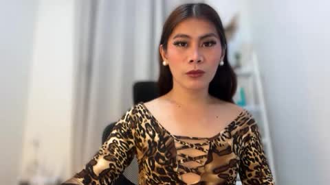 Snapshot of asianloreen24 chatting on February 15, 11:41 am asianloreen24 online show from February 15, 11:41 am