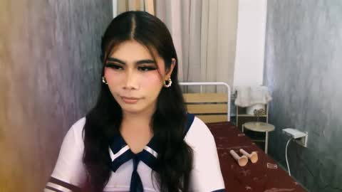 Snapshot of asianloreen24 chatting on March 22, 6:28 am asianloreen24 online show from March 22, 6:28 am