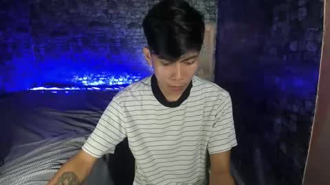 mark online show from April 5, 2:25 pm