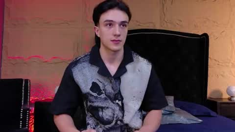 Snapshot of aslanfox_ chatting on July 18, 12:04 am Aslan online show from July 18, 12:04 am