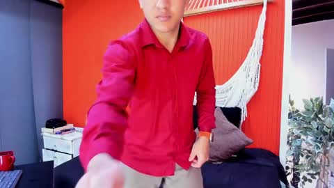 ASLY online show from April 17, 9:56 am