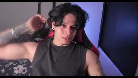 asmodeuszz online show from July 15, 1:55 am