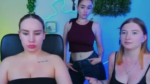 Snapshot of asol_muah chatting on July 17, 7:30 pm Asol online show from July 17, 7:30 pm
