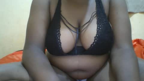 Snapshot of assbaby5 chatting on April 10, 3:01 am assbaby5 online show from April 10, 3:01 am