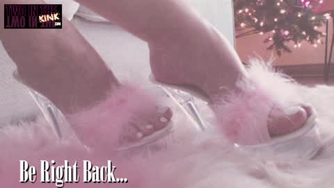 ASSleigh Abbott online show from December 25, 9:54 pm