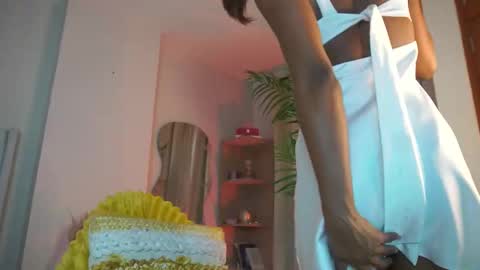 Astrea online show from November 26, 8:10 pm