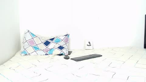 Snapshot of astrid__v chatting on July 30, 4:17 pm Astrid online show from July 30, 4:17 pm