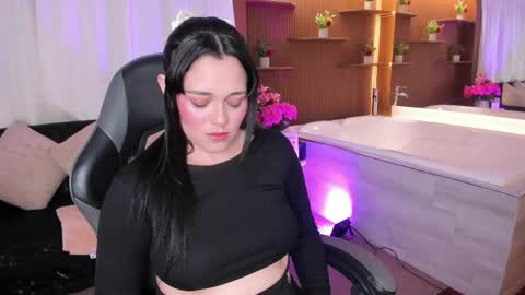 Astrid  online show from April 17, 2:58 am