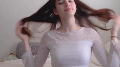 Astrid online show from January 8, 7:05 pm