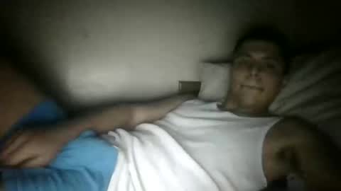 Snapshot of astroluis22mi chatting on May 25, 7:58 am astroluis22mi online show from May 25, 7:58 am