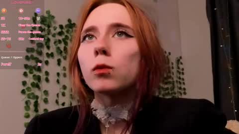Snapshot of asuka_miu chatting on May 29, 9:07 am Asuka online show from May 29, 9:07 am