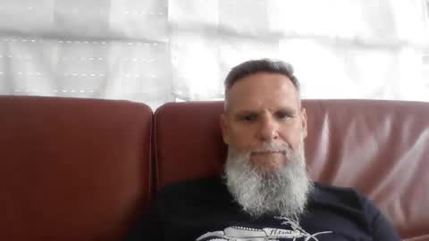Snapshot of atatanka chatting on June 8, 2:50 pm atatanka online show from June 8, 2:50 pm