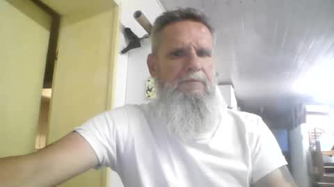 Snapshot of atatanka chatting on June 28, 8:15 pm atatanka online show from June 28, 8:15 pm